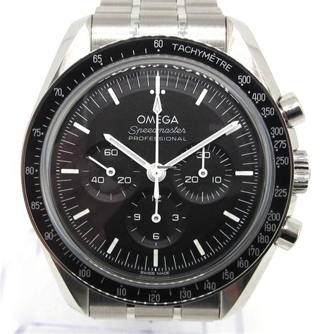 2022 omega speedmaster moonwatch.